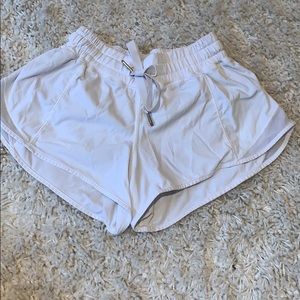 white hotty hot 2.5 inch shorts